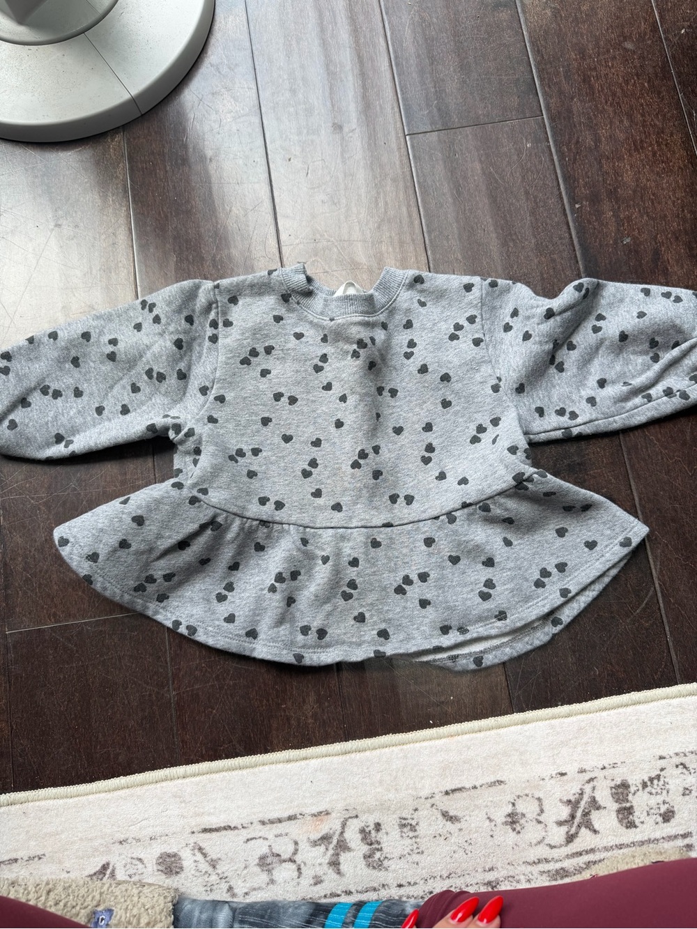 H&M Toddler Girls' Gray Heart Print Peplum Sweatshirt, 2T